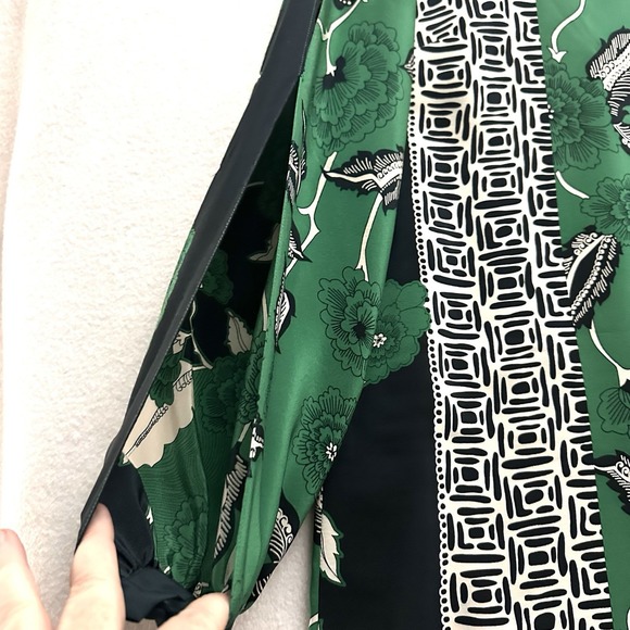 Tibi Silk Dress Sz 8 Green Geometric Floral Cut Out Arms Bateau Luxury - Picture 5 of 13